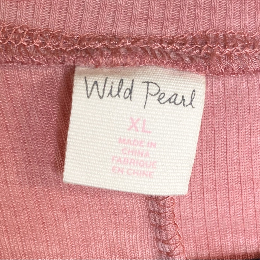 WILD PEARL rib knit sharkbite v-neck boho tee XL - Picture 5 of 7